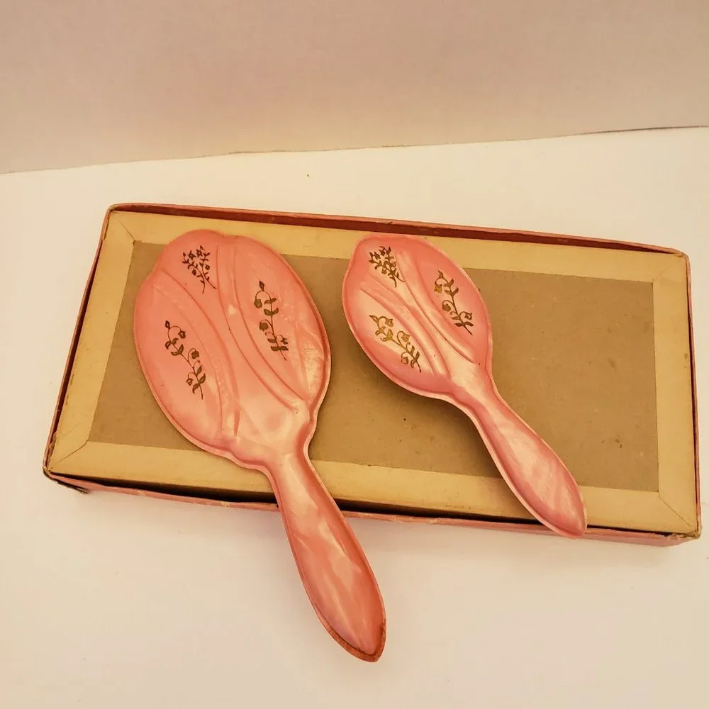 Vintage Mirror & Hairbrush Vanity Set